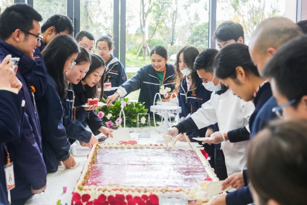 9d54eb094f340a31f716621133b363a1.jpg 9d54eb094f340a31f716621133b363a1.jpg