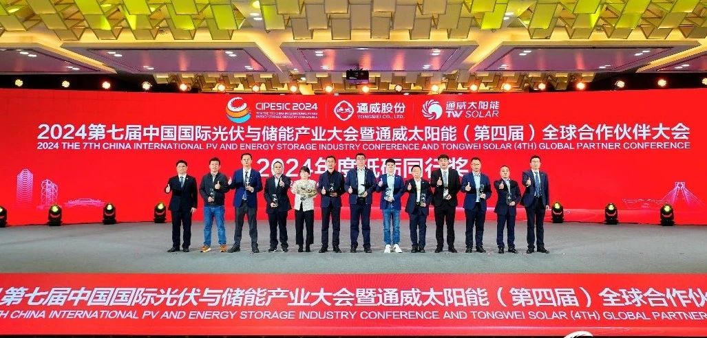 9e80199c0c57083a46753c745ce381c3.jpg 9e80199c0c57083a46753c745ce381c3.jpg