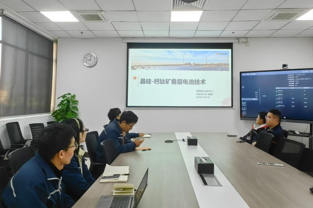 bba10df23a4e3dd068029c04b5814d33.jpg bba10df23a4e3dd068029c04b5814d33.jpg